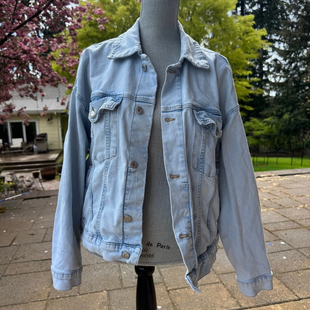 &Denim Womens Light Wash Oversized Denim Trucker Jacket Blue Size M